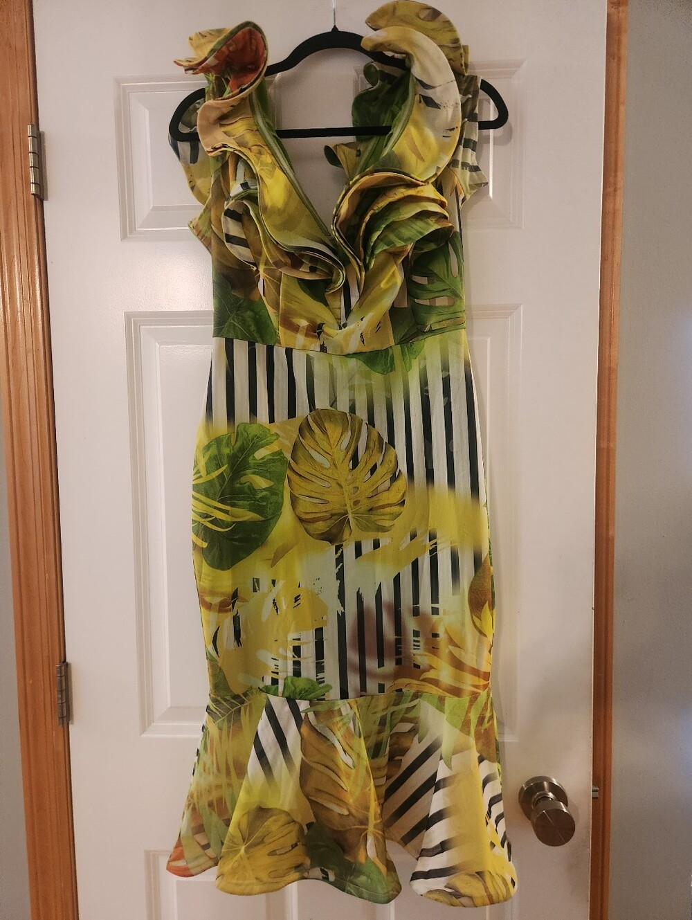 CQ by CQ Yellow Tropical Ruffle V-Neck Dress, Size Small